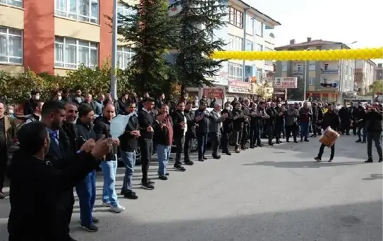 'Taksici esnafının ekmeğini elinden alanlara izin vermeyeceğiz'