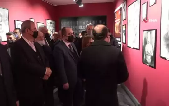 'Gaziantep Savunması Kahramanları Karakalem Resim Sergisi' açıldı