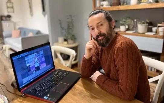 Oyuncu Şevket Çapkınoğlu, AA'nın 'Yılın Fotoğrafları' oylamasına katıldı