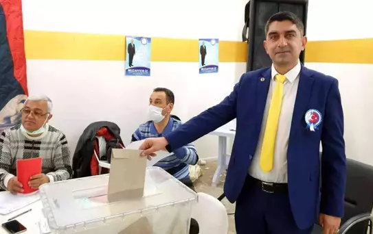 Nazilli Elektrikçiler Odası'nda Akyol güven tazeledi