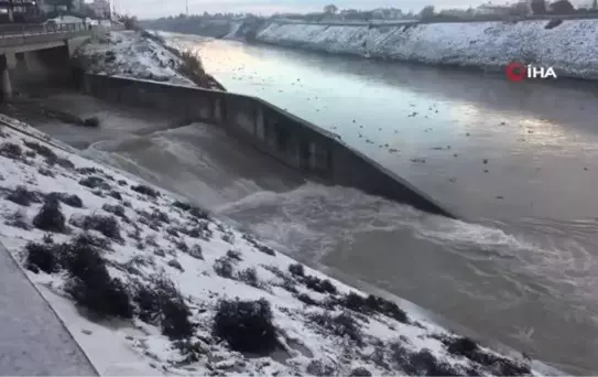 Hatay'da 5 yıl aradan sonra kar sevinci