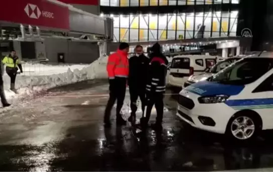 THY Yönetim Kurulu Başkanı Aycı, havalimanındaki kar temizleme çalışmalarını inceledi