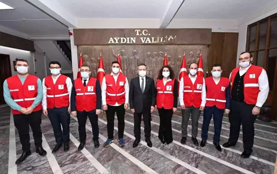Türk Kızılay Aydın Şubesi yeni yönetimi Vali Aksoy ile görüştü