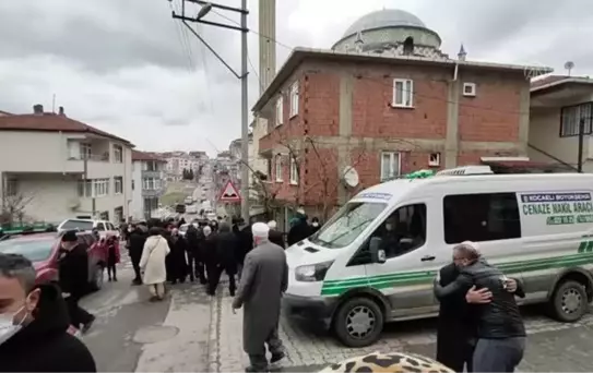 Silahlı saldırıda ölen 2 kuzen son yolculuklarına uğurlandı