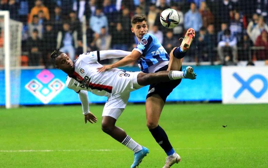 Spor Toto Süper Lig: Adana Demirspor: 1 - Beşiktaş: 1 (Maç sonucu)