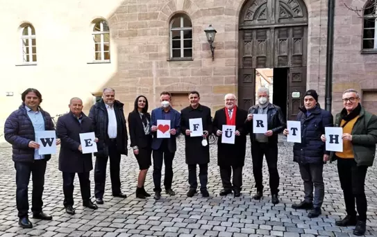 Türk sivil toplum kuruluşlarından, Fürth Belediye Başkanına geçmiş olsun ziyareti
