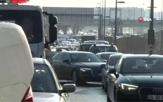Merter'de kaza: 5 yaralı