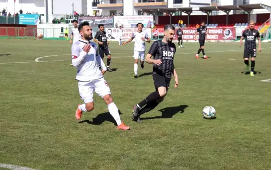 TFF 3. Lig: Elazığspor: 2 Nevşehir Belediyespor: 2