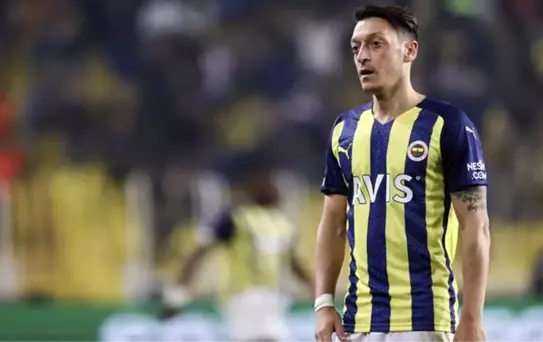 Mesut Özil, Fenerbahçe'den ayrılıyor!