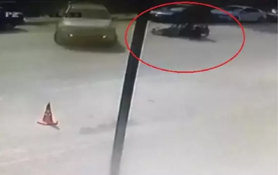 'ARACINA ALDIĞI YARALIYI YOL KENARINA BIRAKIP KAÇTI' İDDİASI