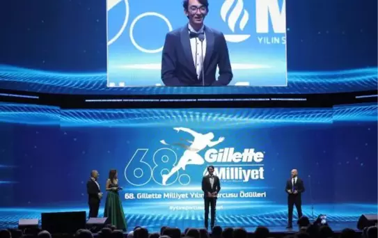 Gillette Milliyet Yılın Sporcusu Ödülleri'nde Mete Gazoz'a Altınyıldız Classics ödülü