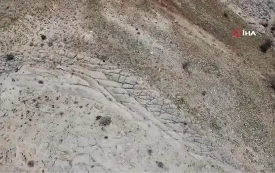 Adıyaman'da Dinazor Tepesi büyük ilgi çekiyor