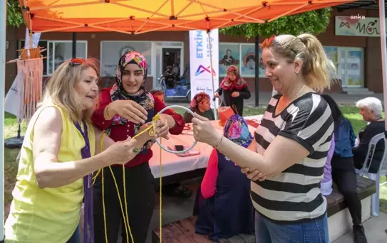 Mersin Büyükşehir'den Görme Engelli Kadınlara Kurs Desteği