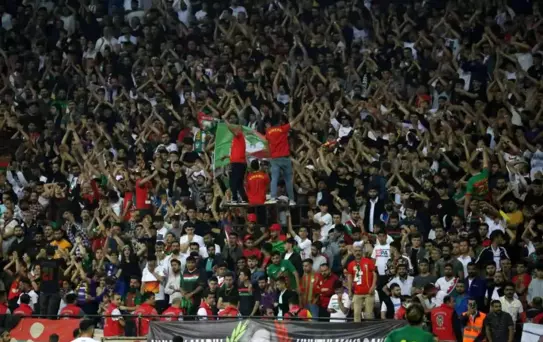Amedspor-Tarsus İdman Yurdu maçında taraftar rekoru