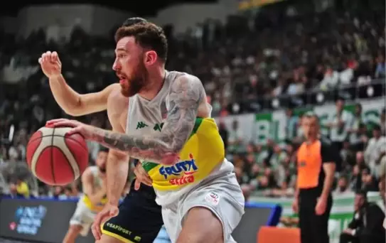 Frutti Extra Bursaspor seride durumu eşitledi