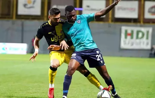 Spor Toto 1. Lig: İstanbulspor: 0 - Bandırmaspor: 0