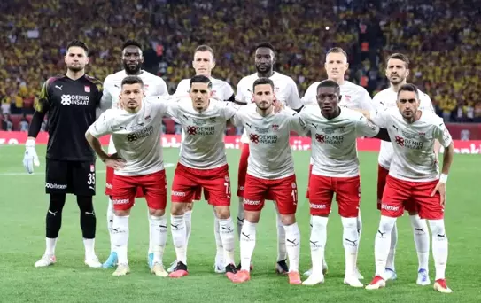 Sivasspor ile Trabzon Süper Kupa'da karşılaşacak