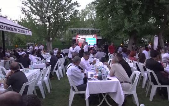 DİYARBAKIR - Güneydoğu Gazeteciler Cemiyetinin 'Yılın Başarılı Gazetecileri Ödülleri' verildi