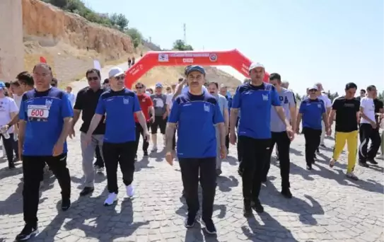 Mardin'de 1'inci Uluslararası Mardin Abbara Koşusu yapıldı