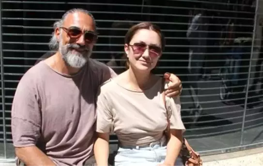 Sevgilisiyle Görüntülendi! Evlilik Sorusuna Şaşırtan Yanıt!