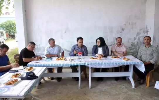Kaymakam Dundar, sorunları yerinde dinledi