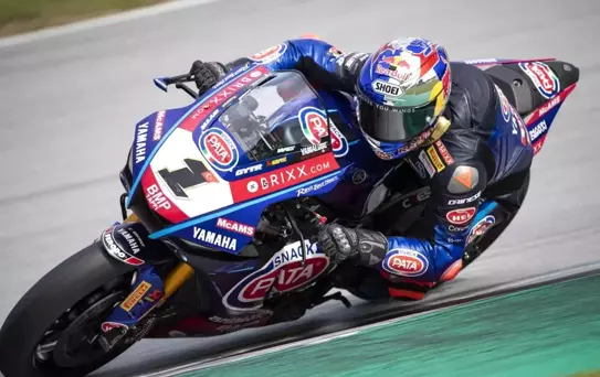 Britanya Grand Prix'inde zafer Toprak Razgatlıoğlu'nun