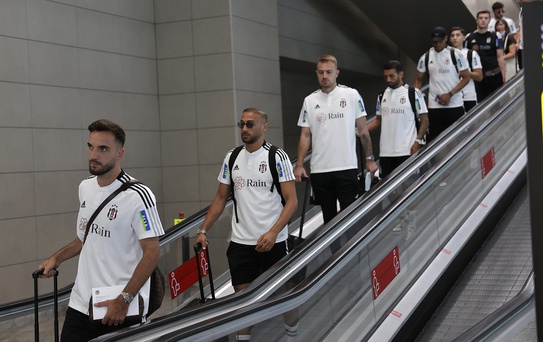 Beşiktaş ikinci kamp dönemi için İspanya'ya geldi