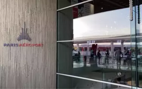 Avrupa'daki havalimanlarında personel eksikliği ve aşırı yoğunluk krizi - Paris Havalimanı