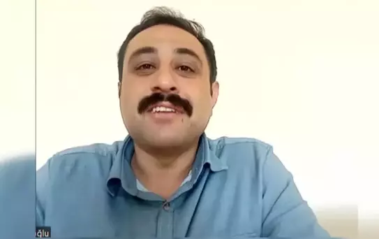 Emniyette Sivil Memurlardan 'Favori ve Bıyık' Eylemi