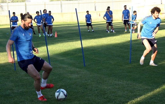 Elazığspor'da 30 futbolcu kamp kadrosunda