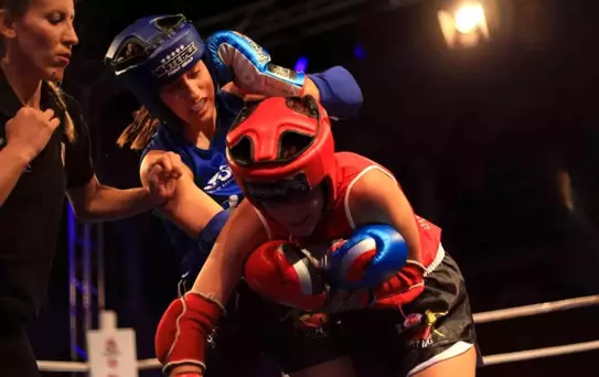 Muaythai müsabakaları nefesleri kesti