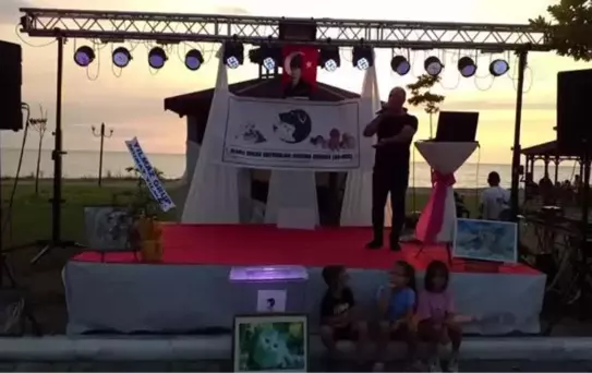 ZONGULDAK - Alaplı'da çocuklar harçlıklarını sokak hayvanları için bağışladı