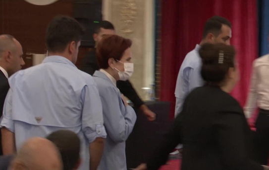 Akşener Şanlıurfa'da: 'Bunları Değiştirmek, Düzeltmek Bu Ülkeye, Bu Millete Benim Borcumdur'