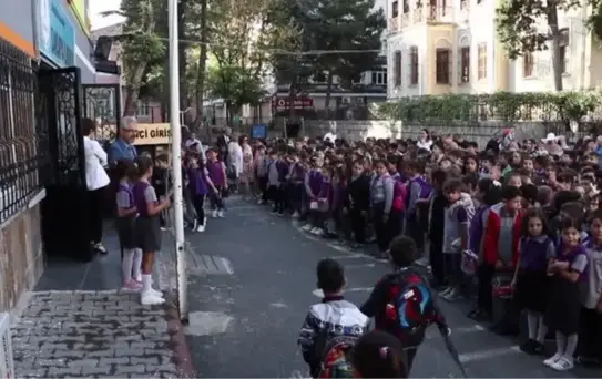 Yeni eğitim öğretim yılı başladı