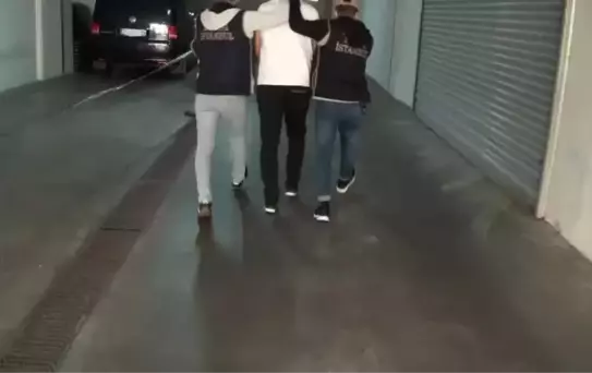 İstanbul'da Hücre Evine Operasyon: Nisan Ayında Ele Geçirilen Bombalarda Parmak İzi Bulunan 2 Kişi Yakalandı