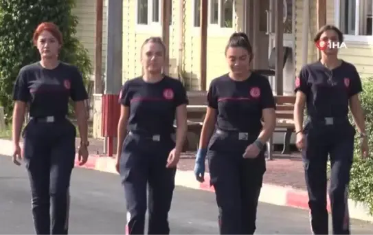 Yurt terasından izlediği itfaiyeci eğitimleri hayatını değiştirdi