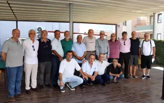 Tertipler 41 yıl sonra komutanlarına tekmil verdi