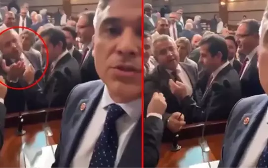 İBB Meclisi birbirine girdi! İYİ Partili Taylan Yıldız'ın kürsüde açtığı döviz, AK Partilileri sinirlendirdi