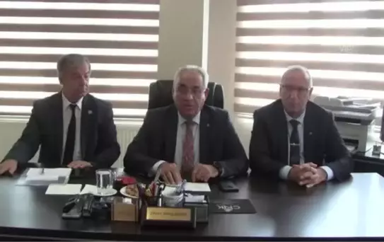 DSP Genel Başkanı Aksakal, Bursa'da gündemi değerlendirdi