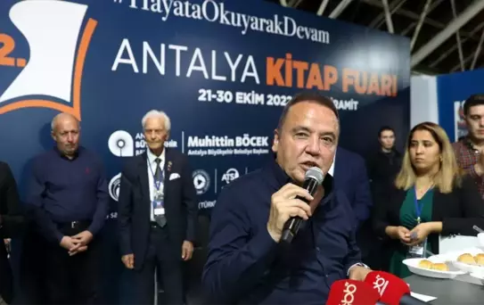 12. Antalya Kitap Fuarı... REKOR ZİYARETÇİ SAYISI İLE SONA ERDİ!