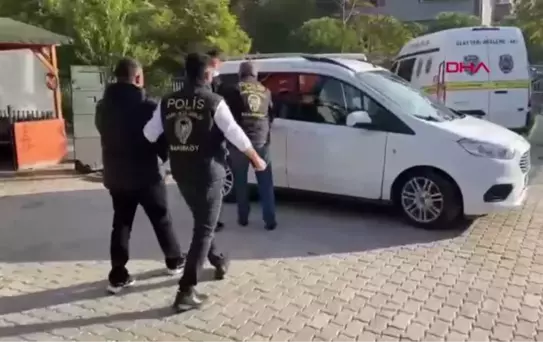 İSTANBUL ? NİLAY TOPRAK'A SALDIRAN ŞÜPHELİLER ÖNÜMÜZE KIRDI MOTORDAN DÜŞTÜK, TUTANAK TUTMAK İSTEYİNCE HAKARET ETTİ