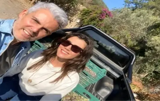 Gökçe Bahadır Ersoy... EŞİ İLE BİRLİKTE TARLAYA GİRDİ!