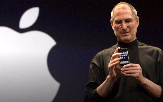 Bu da oldu! Steve Jobs'ın terliği rekor fiyata satıldı