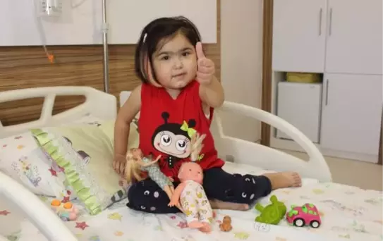 ANNEANNESİNİN BÖBREĞİYLE ACILARINDAN KURTULAN MİRA: NENEM BENİ İYİLEŞTİRDİ