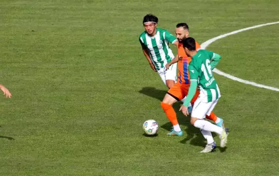 TFF 2. Lig: İskenderunspor: 1 Serik Belediyespor: 1