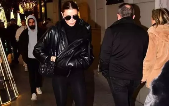 Yakın zamanda babasını kaybeden Özge Ulusoy, zayıflıktan bir deri bir kemik kaldı