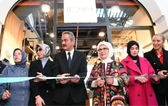 EMİNE ERDOĞAN, OLGUNLAŞMA ENSTİTÜLERİ'NİN ORTAK MARKASININ AÇILIŞINI YAPTI