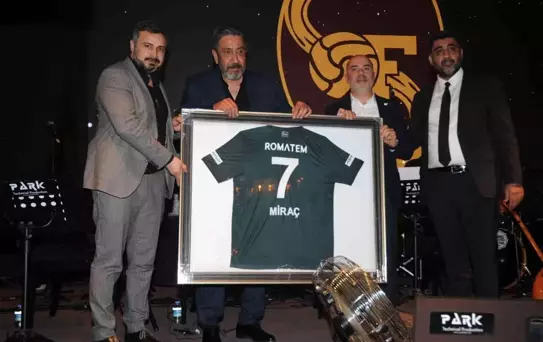 Ofspor'un yadımlaşma ve yeni yıl davetine iş dünyasından yoğun ilgi