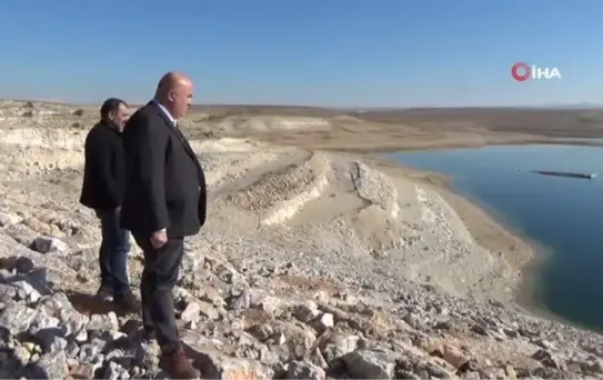 Karaman'da yağışsız geçen günler çiftçiyi yeraltı suyuna yönlendiriyor