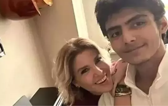 Gülben Ergen... KURYE MUHARREM'E PİYANO HEDİYE ETTİ!